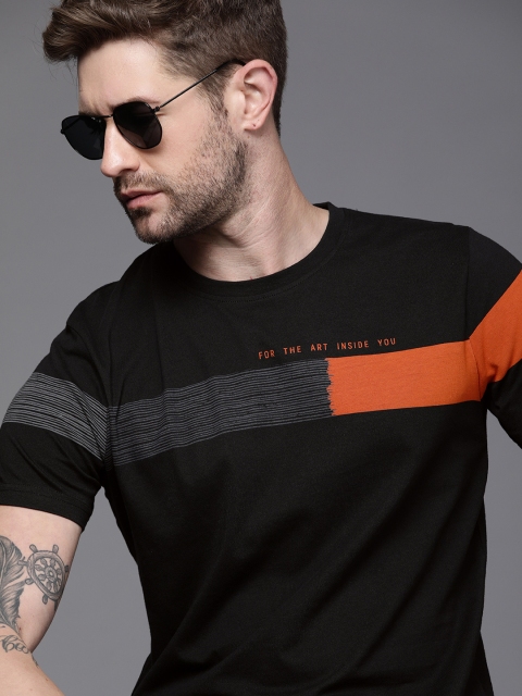 

WROGN Men Black Striped Slim Fit Round Neck Pure Cotton T-shirt