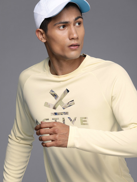 

WROGN ACTIVE Men Off White Logo Printed Slim Fit Casual T-shirt