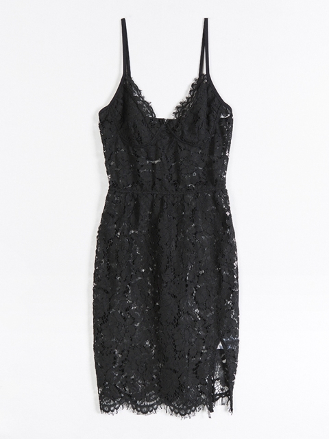 

URBANIC Black Lace Nightdress