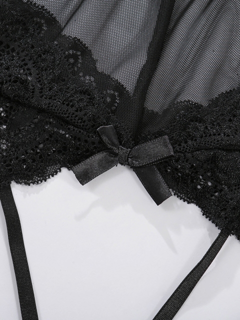 

URBANIC Women Black Self-Design Lace Lingerie Set