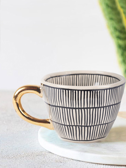 

THE ARTMENT Black & White Set of 4 Textured Bohemian Striped Ceramic Glossy Tea Cups