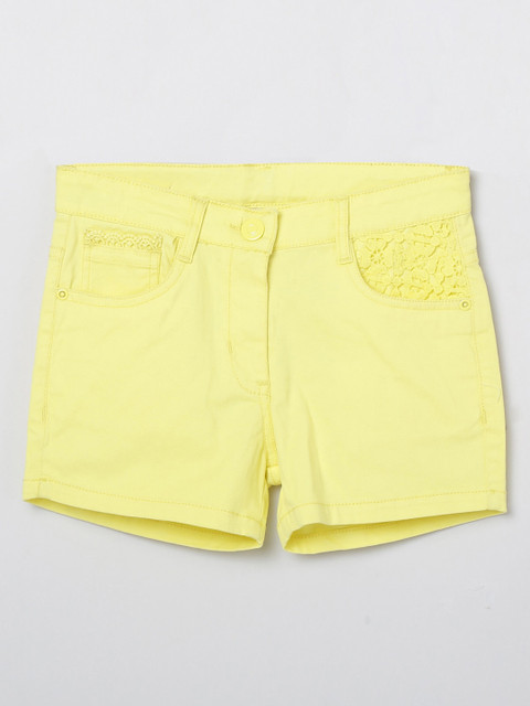 

max Girls Yellow Regular Shorts Lace Detailing