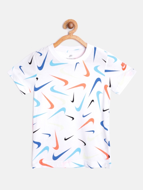 

Nike Boys White Swooshfetti Pure Cotton T-shirt