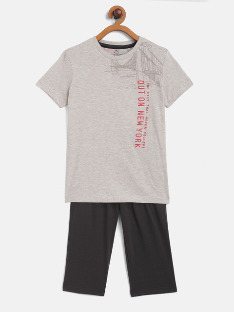 

Sweet Dreams Boys Grey Printed 3/4th Shorts Set
