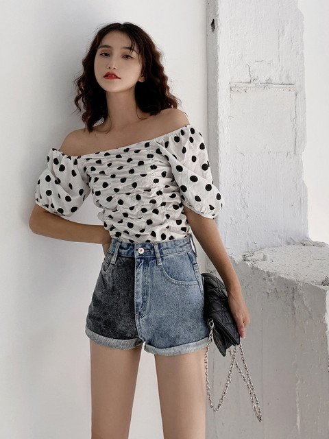 

URBANIC Women Blue & Charcoal Grey Washed High-Rise Wide Leg Cotton Denim Shorts