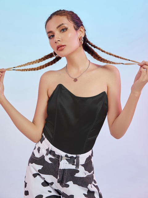 

URBANIC Black Slim Fit Tube Top
