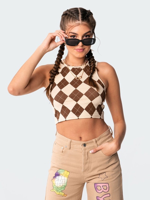 

URBANIC Brown & Beige Checked Regular Crop Top