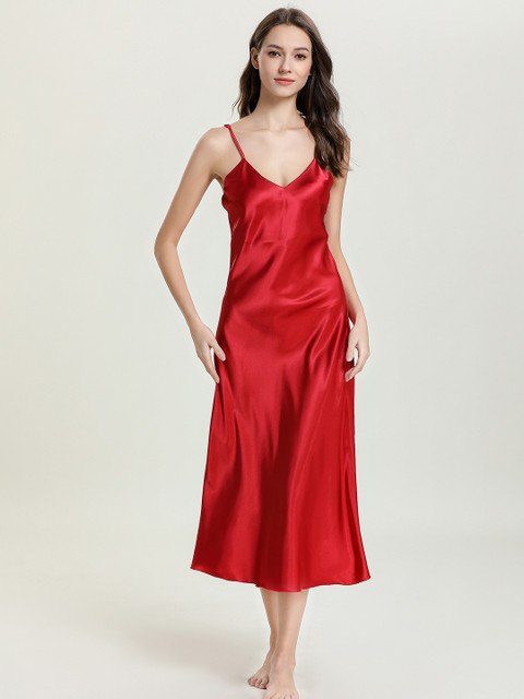 

URBANIC Red Solid Nightdress
