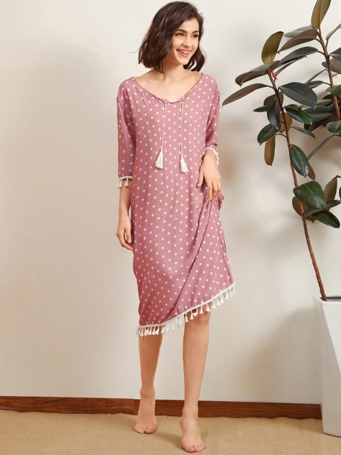 

URBANIC Women Pink & White Printed Nightdress