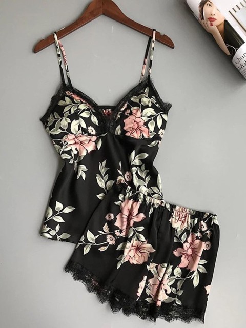

URBANIC Women Black & Green Floral Printed Satin Finish Night suit