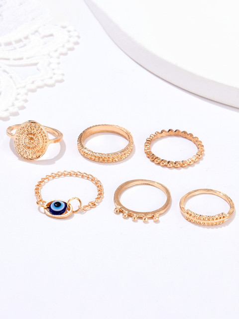 

URBANIC Set of 6 Gold-Toned Textured Finger Rings
