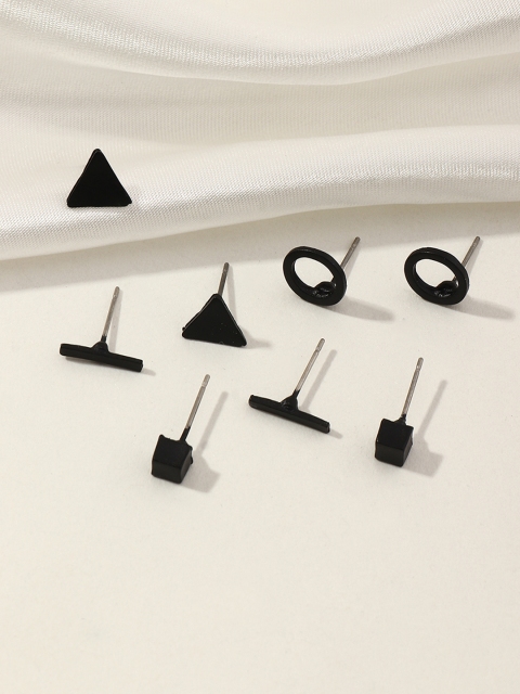 

URBANIC Set of 4 Black Geometric Studs