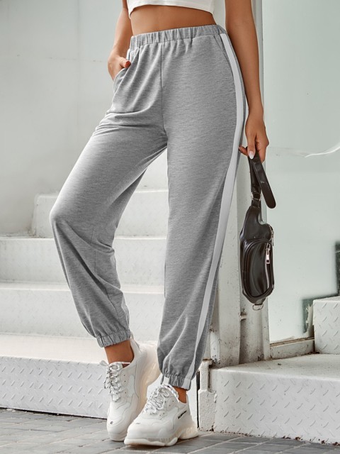 

URBANIC Women Grey Melange Solid Joggers