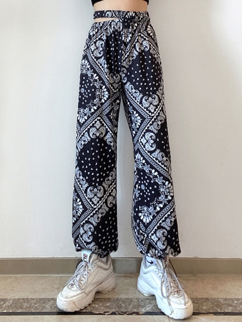 

URBANIC Women Black & White Ethnic Motifs Printed Joggers Trousers