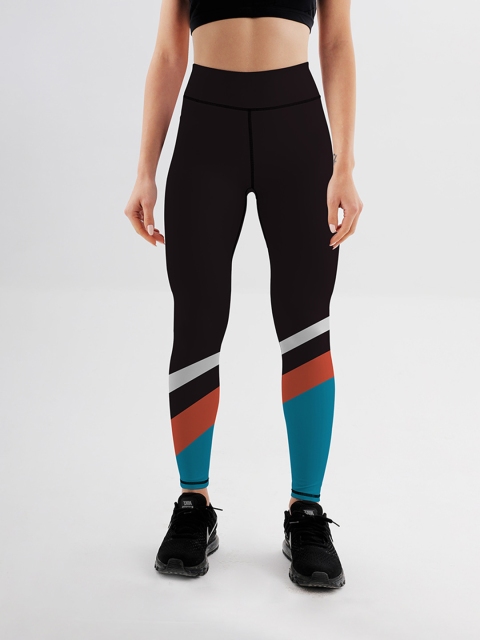 

URBANIC Women Black & Blue Slim Fit Colourblocked Gym Tights