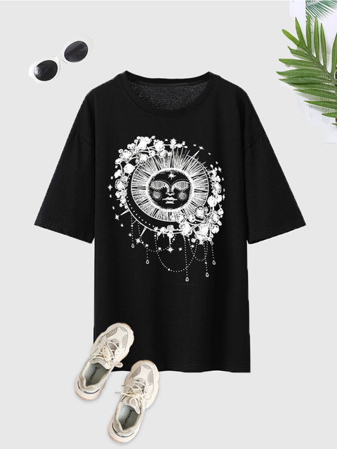 

URBANIC Women Black & White Printed Drop-Shoulder Sleeves T-shirt