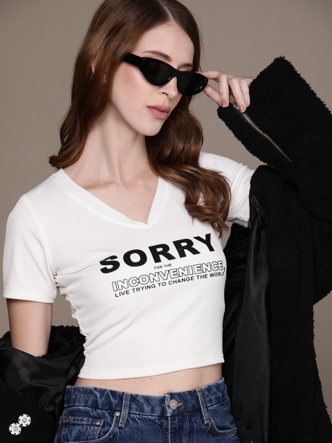 

URBANIC Women White & Black Typography Printed V-Neck Crop T-shirt