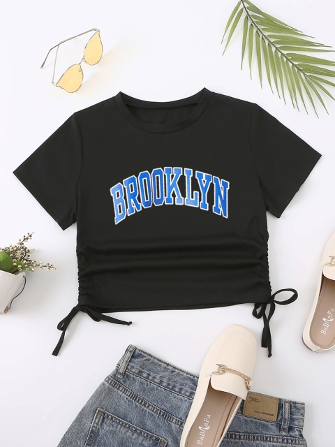 

URBANIC Black & Blue Brooklyn Printed Regular Crop Top
