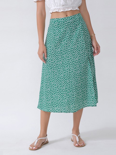 

URBANIC Green & White Printed A-Line Skirt