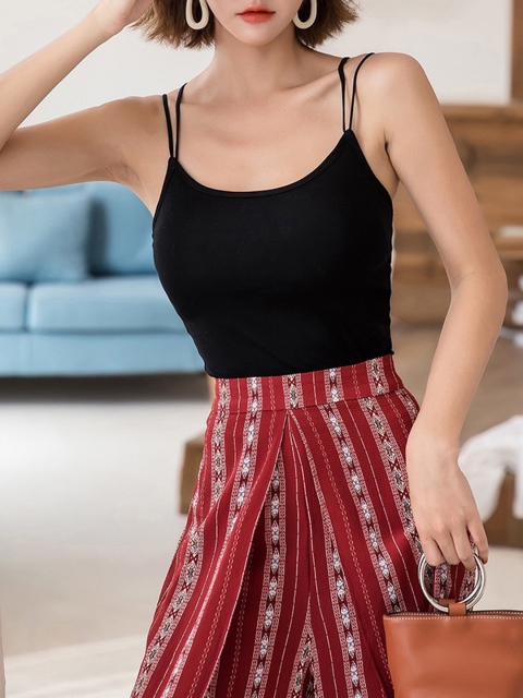 

URBANIC Black Solid Slim-Fit Cotton Bralette Top with Criss-Cross Back