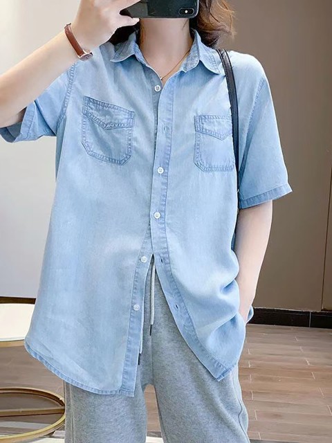 

URBANIC Women Blue Solid Boxy Denim Casual Shirt
