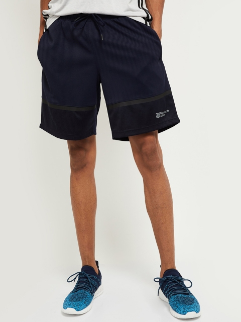 

max Men Blue Mid-Rise Sports Shorts