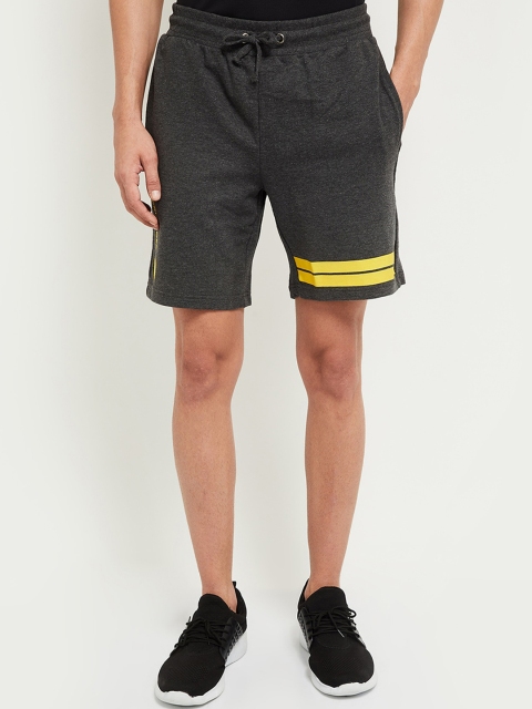 

max Men Grey Mid-Rise Regular Shorts