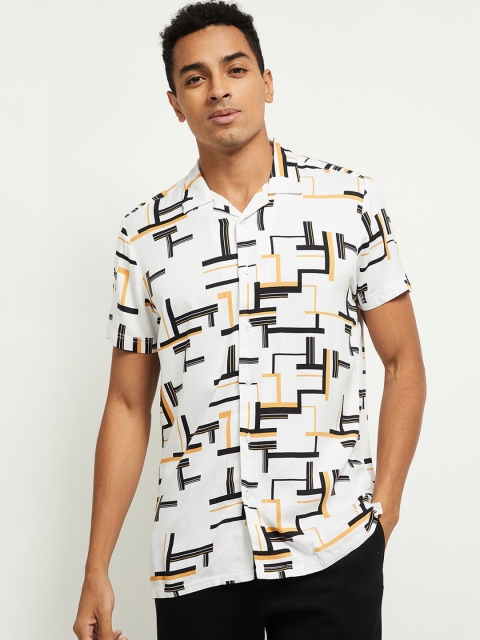 

max Men White Opaque Printed Casual Shirt
