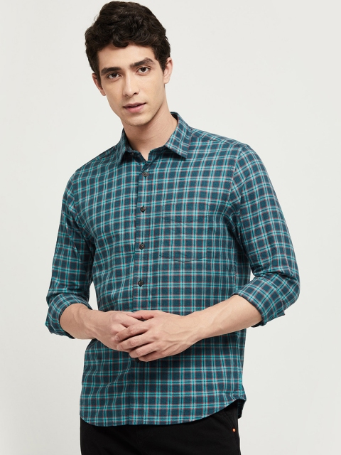 

max Men Grey Opaque Checked Casual Shirt