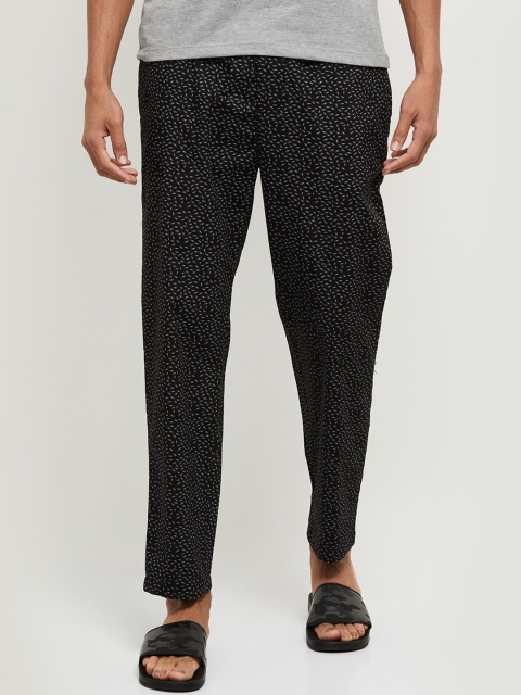 

max Men Black & Blue Printed Track Pants