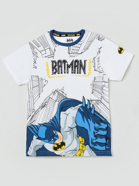 

max Boys White Batman Printed T-shirt