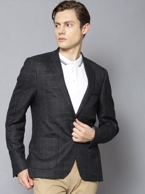 

Bruun & Stengade Black Checked Notched Lapel Blazers