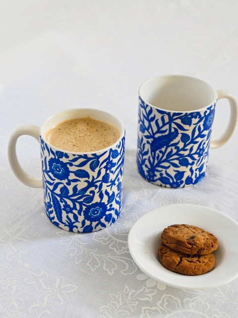 

Neerja Set of 2 Blue & White Printed Stoneware Matte Cups