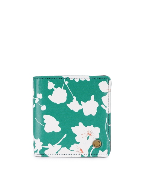 

Lapis O Lupo Women Green & White Floral Printed Two Fold Wallet