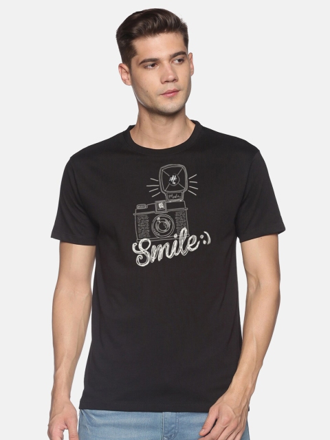

MASH UNLIMITED Men Black Printed Slim Fit T-shirt