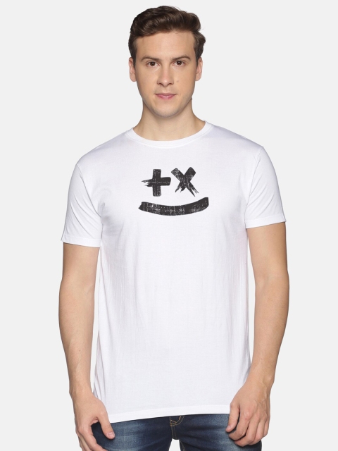 

MASH UNLIMITED Men White & Black Graphic Printed Slim Fit T-shirt