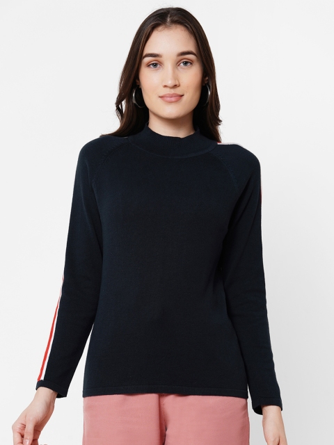 

Kraus Jeans Navy Blue & Red Applique Regular Top