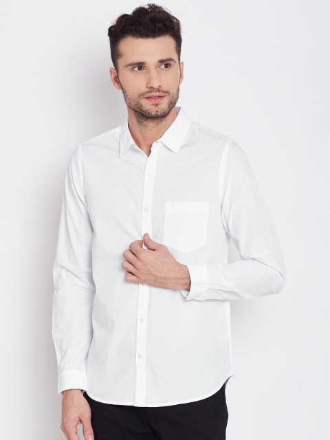 

United Colors of Benetton Men White Solid Casual Shirt