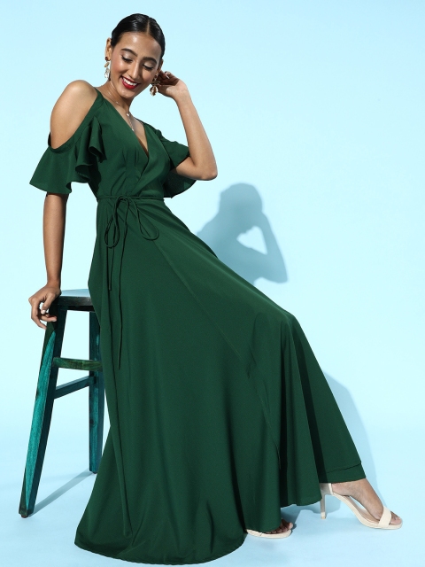 

Berrylush Women Gorgeous Green Solid Sweetheart Neck Dress
