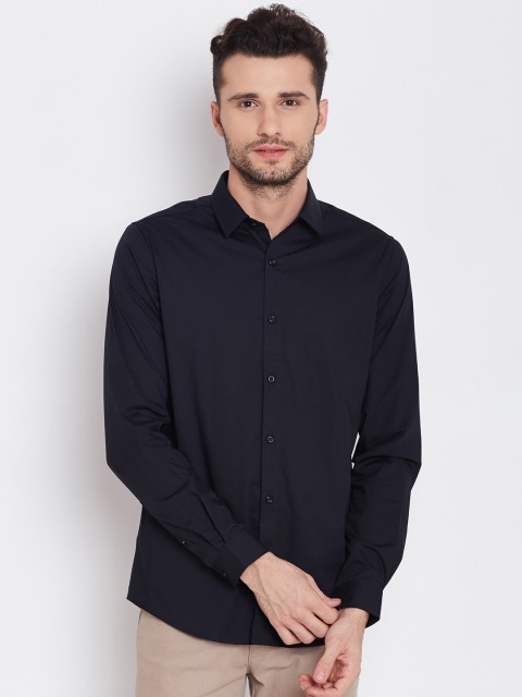 

United Colors of Benetton Men Black Solid Casual Shirt