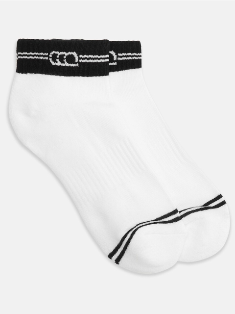 

Ajile by Pantaloons Men White & Black Solid Ankle-Length Socks
