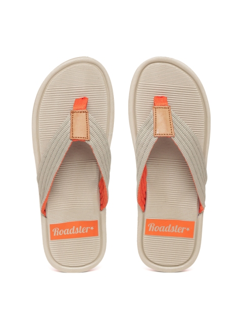 

Roadster Men Grey & Beige Flip-Flops