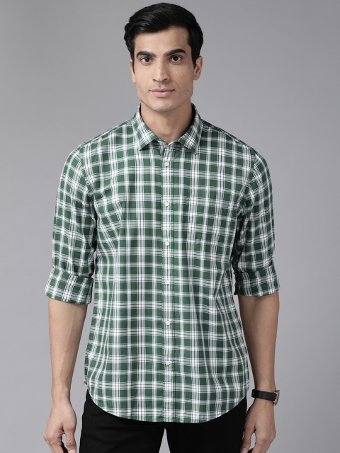 

Blackberrys Men Green India Slim Fit Pure Cotton Checked Casual Shirt