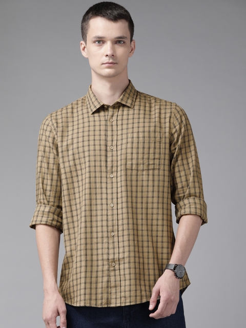 

Blackberrys Men Olive Green & Black India Slim Fit Tartan Checked Casual Shirt