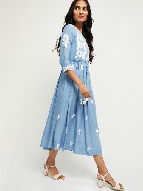 

max Women Blue & White Floral Embroidered Tie-Ups Midi Dress