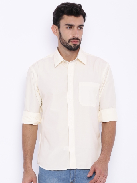 

British Club Men Off-white Regular Fit Casual Shirt