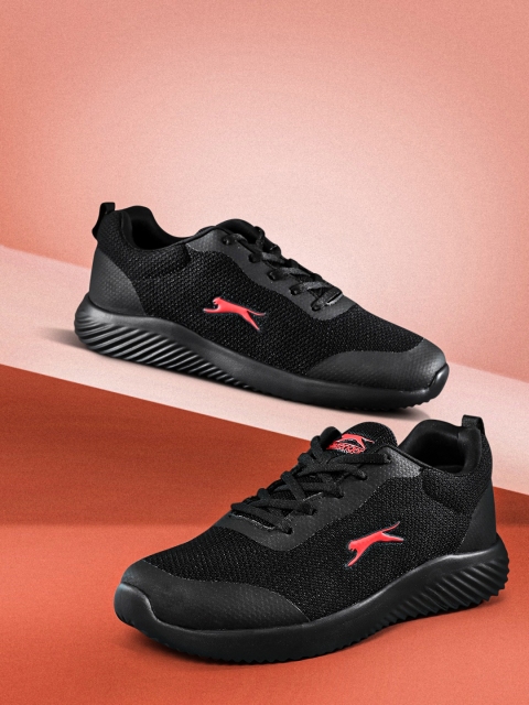

Slazenger Men Black Woven Design Running Shoes