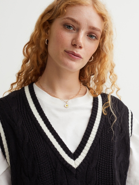 

H&M Women Black Knitted sweater-vest dress