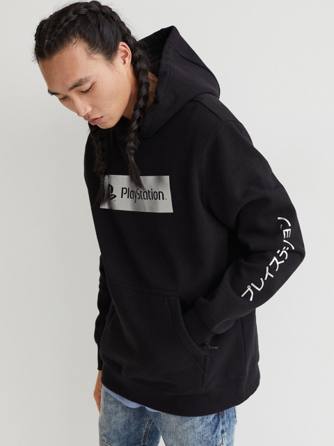 

H&M Men Black Regular Fit Hoodie