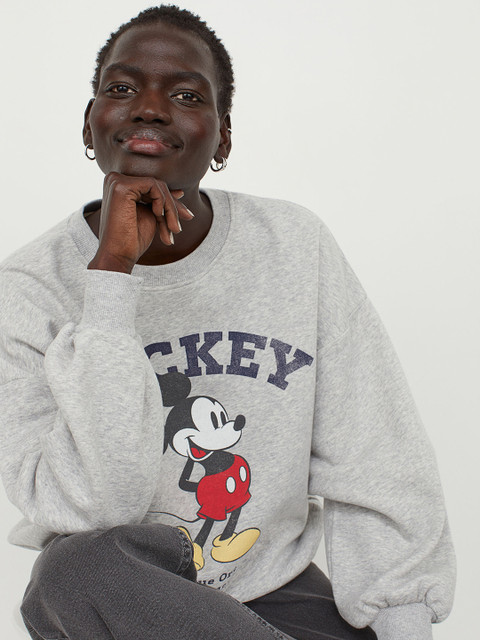 

H&M Women Grey Printed Sweatshirt